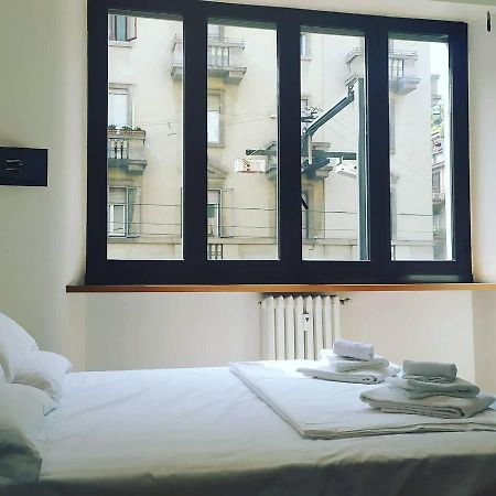B&B Apartaments Milano Bocconi Exterior foto